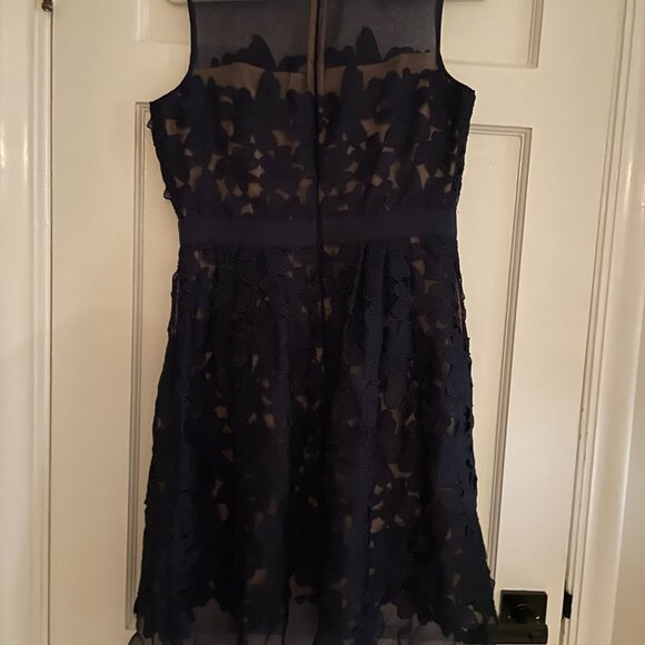 Carmen Marc Black Floral-applique Dress - Size 10 EUC - Picture 3 of 3
